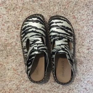 Ingaro Sparkly Zebra Print Slip-on Clogs “Happy”
